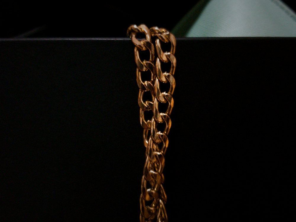chains & bracelets we buy, in any condition